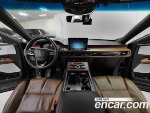 Lincoln Aviator 3.0 Reserve AWD 2021 года из Южной Кореи
