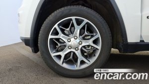 Jeep Cherokee 3.6 Limited 2021 года из Южной Кореи