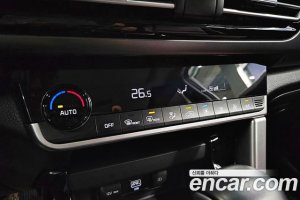 Kia Seltos Бензин 1.6 Turbo 2WD 2020 года из Южной Кореи