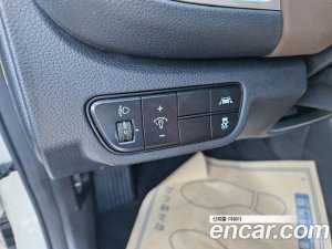 Kia Seltos Бензин 1.6 Turbo 2WD 2020 года из Южной Кореи