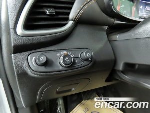 ChevroletGMDaewoo Trax 1.4 LT 2020 года из Южной Кореи