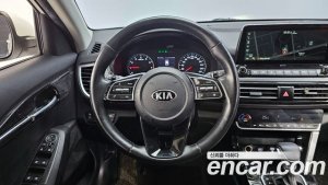 Kia Seltos Бензин 1.6 Turbo 2WD 2020 года из Южной Кореи