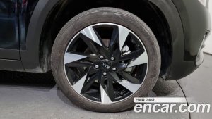 Kia Seltos Бензин 1.6 Turbo 2WD 2022 года из Южной Кореи