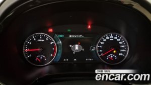 Kia Seltos Бензин 1.6 Turbo 2WD 2022 года из Южной Кореи