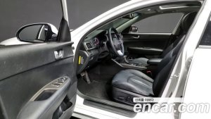 Kia K5 2.0 2020 года из Южной Кореи