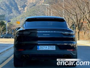 Porsche Cayenne 3.0 Coupe 2020 года из Южной Кореи
