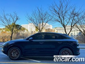Porsche Cayenne 3.0 Coupe 2020 года из Южной Кореи