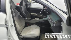 Hyundai AVANTE 1.6 2021 года из Южной Кореи