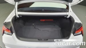 Hyundai AVANTE 1.6 2021 года из Южной Кореи