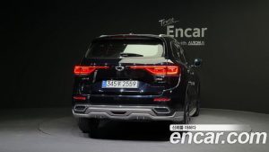 Renault-KoreaSamsung QM6 2.0 GDe RE Signature 2WD 2021 года из Южной Кореи