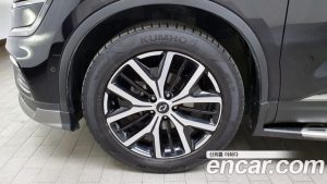 Renault-KoreaSamsung QM6 2.0 GDe RE Signature 2WD 2021 года из Южной Кореи