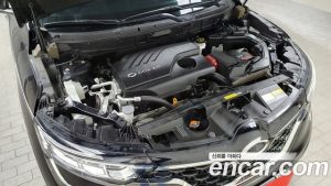 Renault-KoreaSamsung QM6 2.0 GDe RE Signature 2WD 2021 года из Южной Кореи