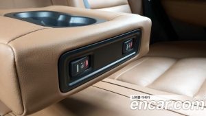 Renault-KoreaSamsung QM6 2.0 GDe RE Signature 2WD 2021 года из Южной Кореи