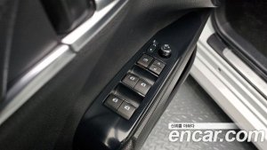 Toyota Camry 2.5 XLE HYBRID 2020 года из Южной Кореи