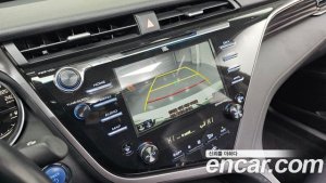 Toyota Camry 2.5 XLE HYBRID 2020 года из Южной Кореи