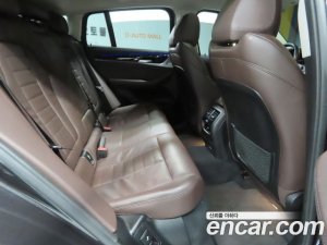 BMW X4 xDrive20d xLine 2020 года из Южной Кореи