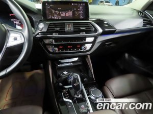 BMW X4 xDrive20d xLine 2020 года из Южной Кореи
