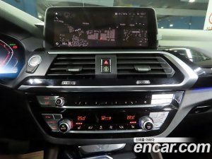 BMW X4 xDrive20d xLine 2020 года из Южной Кореи