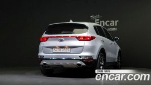 Kia Sportage Дизель 1.6 2WD 2022 года из Южной Кореи