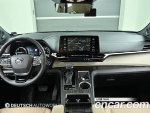 Toyota Sienna 2.5 HYBRID AWD 2021 года из Южной Кореи