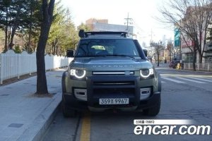 Land Rover Defender 110 D240 SE 2020 года из Южной Кореи