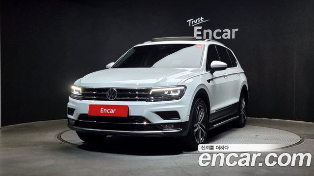 Volkswagen Tiguan 2.0 TDI Prestige 2020 года из Кореи