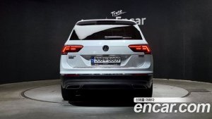 Volkswagen Tiguan 2.0 TDI Prestige 2020 года из Южной Кореи
