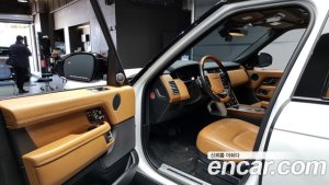 Land Rover Range Rover 4.4 SDV8 AB Дизель 2020 года из Южной Кореи