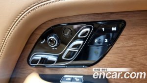 Land Rover Range Rover 4.4 SDV8 AB Дизель 2020 года из Южной Кореи