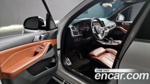 BMW X7 xDrive 30d M Sport 6인승 2020 года из Южной Кореи