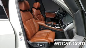 BMW X7 xDrive 30d M Sport 6인승 2020 года из Южной Кореи