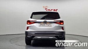 Kia Seltos Бензин 1.6 Turbo 2WD 2020 года из Южной Кореи