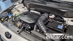 Kia Seltos Бензин 1.6 Turbo 2WD 2020 года из Южной Кореи