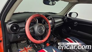 Mini Cooper DEFAULT 2020 года из Южной Кореи