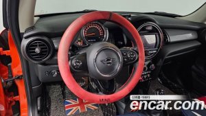 Mini Cooper DEFAULT 2020 года из Южной Кореи