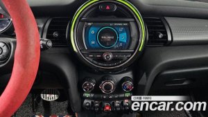 Mini Cooper DEFAULT 2020 года из Южной Кореи