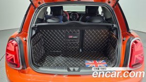 Mini Cooper DEFAULT 2020 года из Южной Кореи