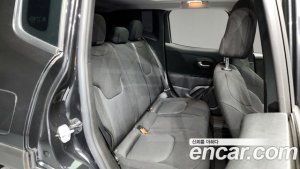 Jeep Renegade 2.4 Longitude 2020 года из Южной Кореи