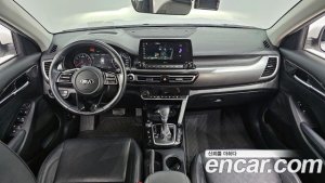 Kia Seltos Бензин 1.6 Turbo 2WD 2020 года из Южной Кореи