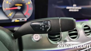 Mercedes-Benz E-Class E300 4MATIC AMG Line 2020 года из Южной Кореи