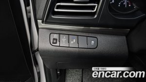 Hyundai AVANTE 1.6 2020 года из Южной Кореи