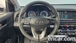 Hyundai AVANTE 1.6 2020 года из Южной Кореи