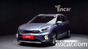 Kia Niro 1.6 HEV 2020 года из Южной Кореи