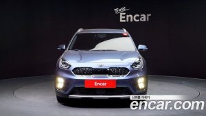 Kia Niro 1.6 HEV 2020 года из Южной Кореи
