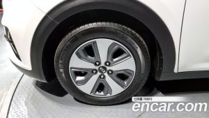 Kia Niro 1.6 HEV 2020 года из Южной Кореи