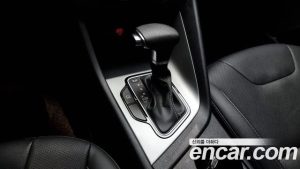 Kia Niro 1.6 HEV 2020 года из Южной Кореи