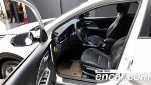 Kia Niro 1.6 HEV 2020 года из Южной Кореи