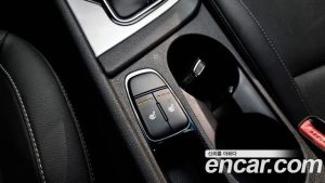 Kia Niro 1.6 HEV 2020 года из Южной Кореи
