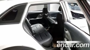 Kia Niro 1.6 HEV 2020 года из Южной Кореи
