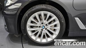 BMW 5-Series 530e Luxury 2021 года из Южной Кореи